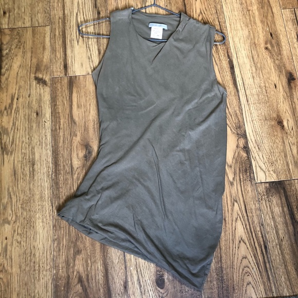 Sarah Pacini Tops - Sarah Pacini Asymmetric Tank Top XS